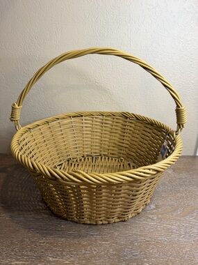 14" Easter Plastic Willow Basket Brown - Spritz